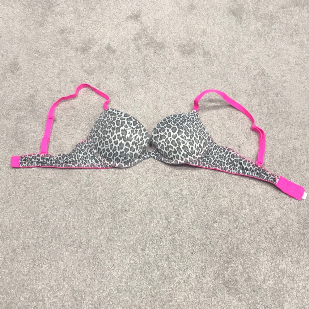 VS Pink Push Up Bra